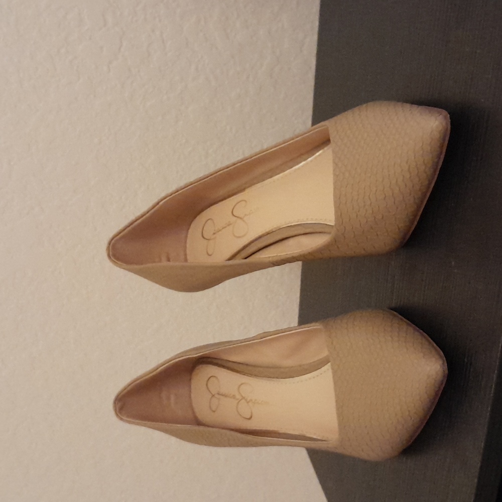 Shoes used in good condition.